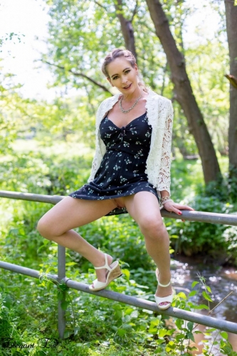 D28A9322-Edit-Edit (1)